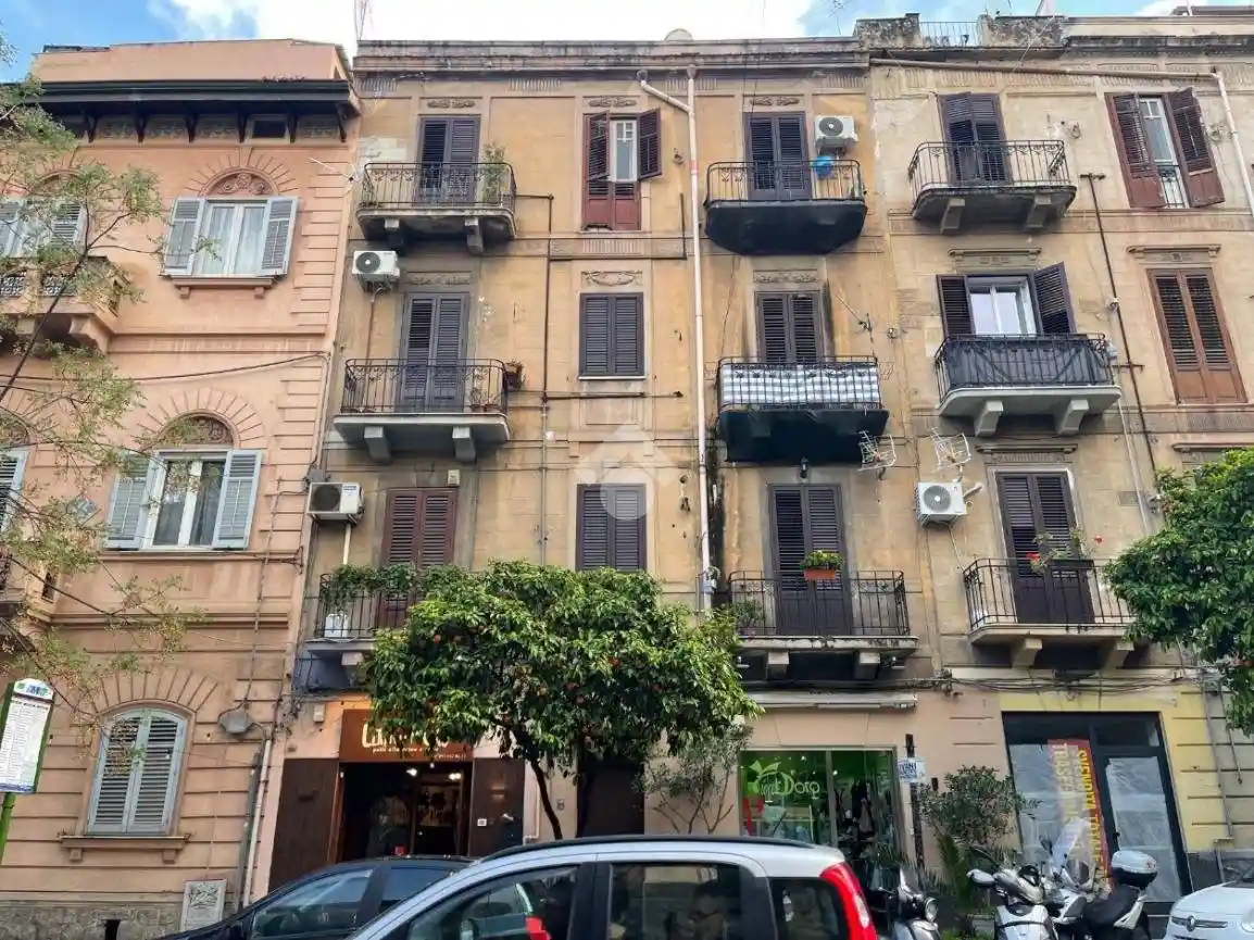 Appartamento in vendita a Palermo