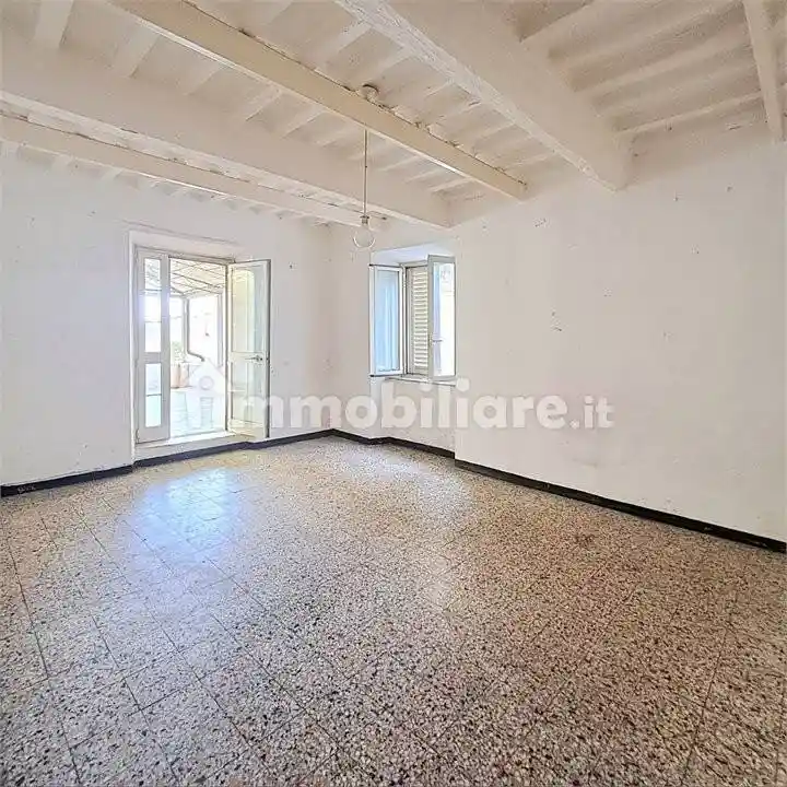 Appartamento in vendita a Massarosa