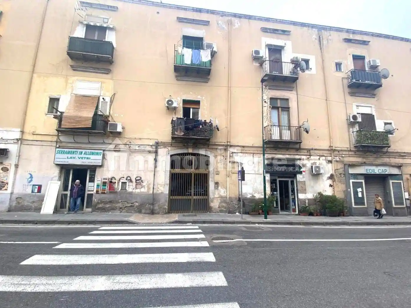 Appartamento in vendita a Napoli