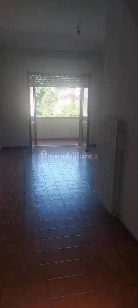 Appartamento in vendita a Luni