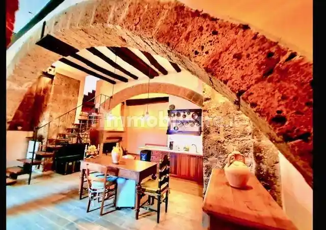 Appartamento in vendita a Sutri