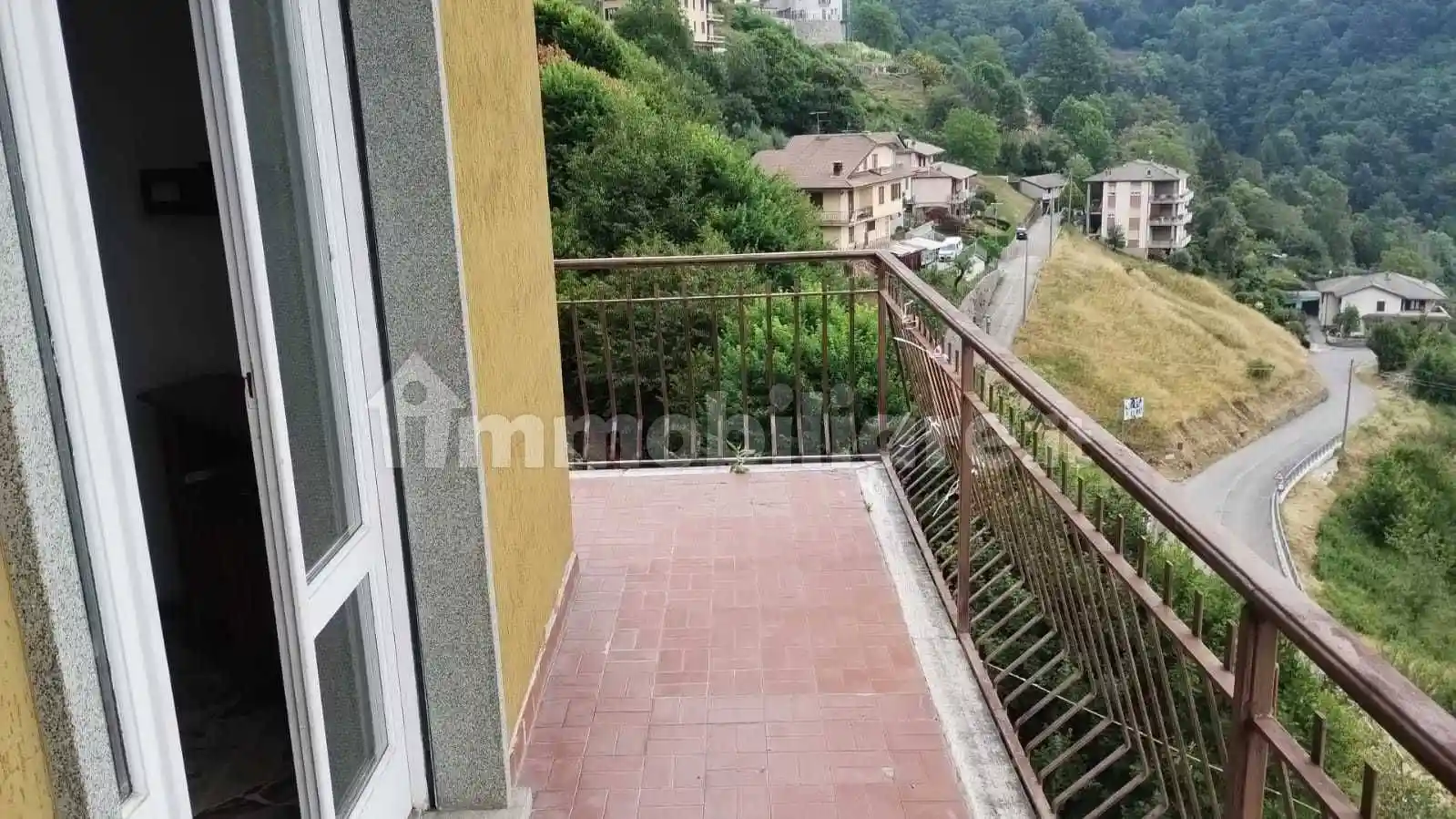 Appartamento in vendita a Corna Imagna