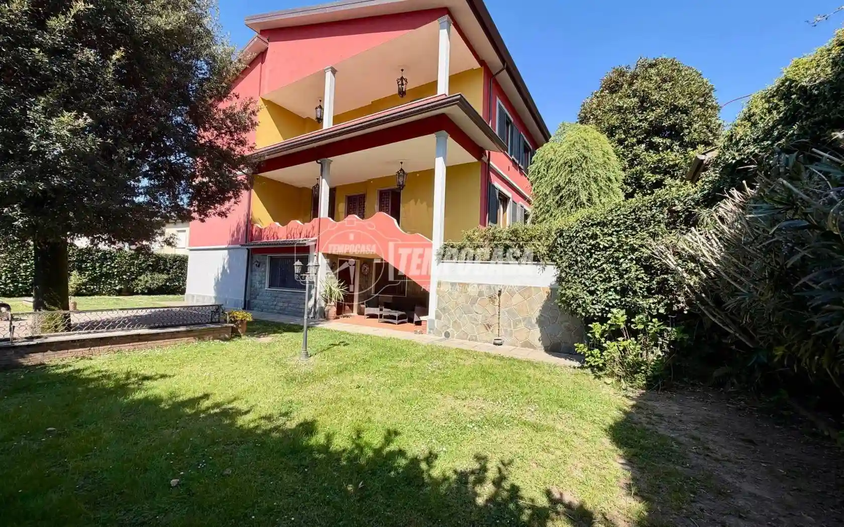 Villa - foto 2
