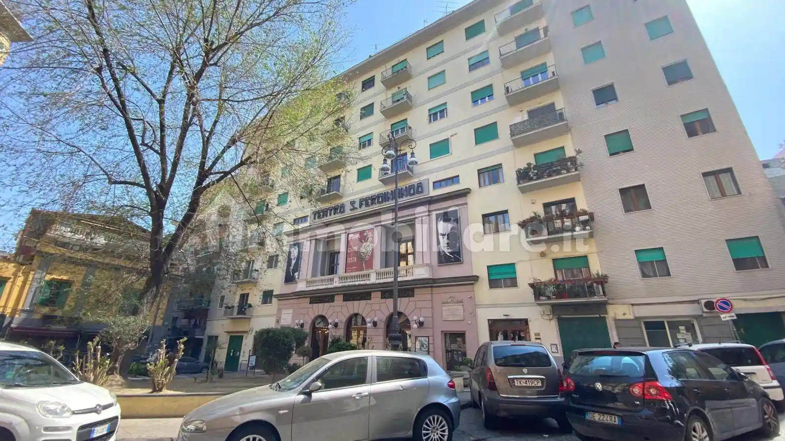 Appartamento in vendita a Napoli