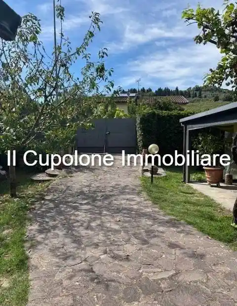 Rustico - Casale in vendita a Firenze