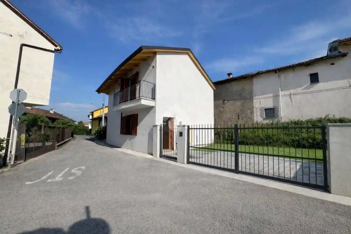 Villa in vendita a Val della Torre