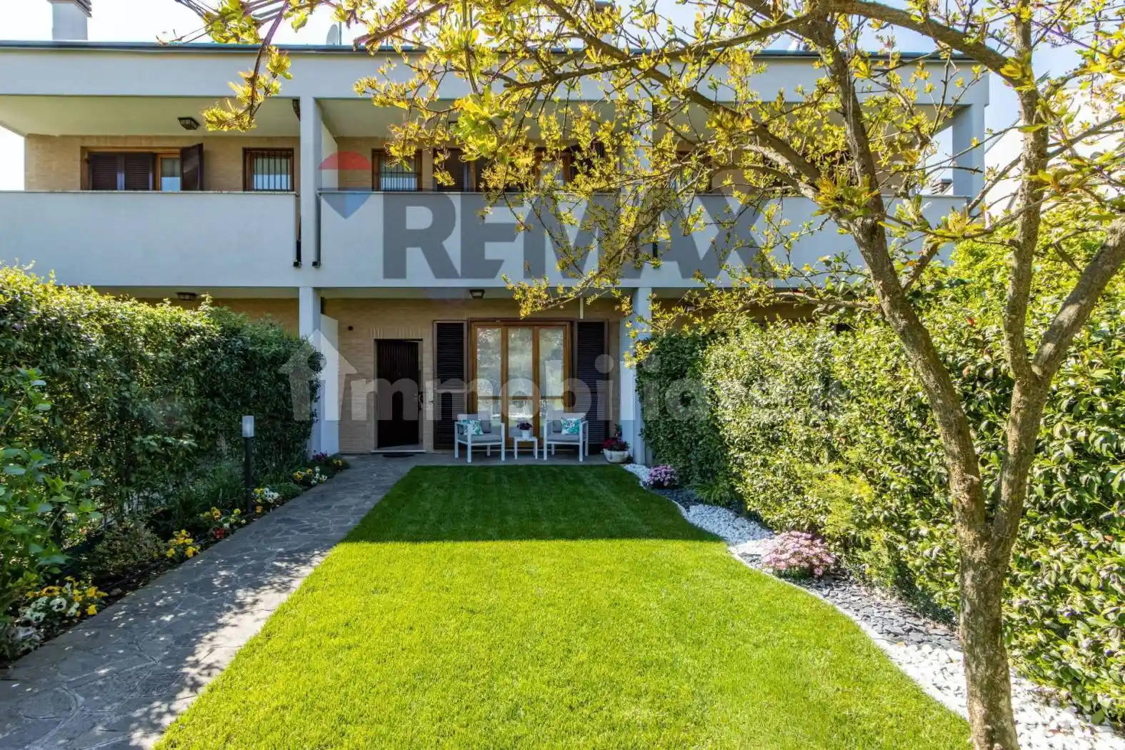 Villetta a schiera in vendita a Seregno