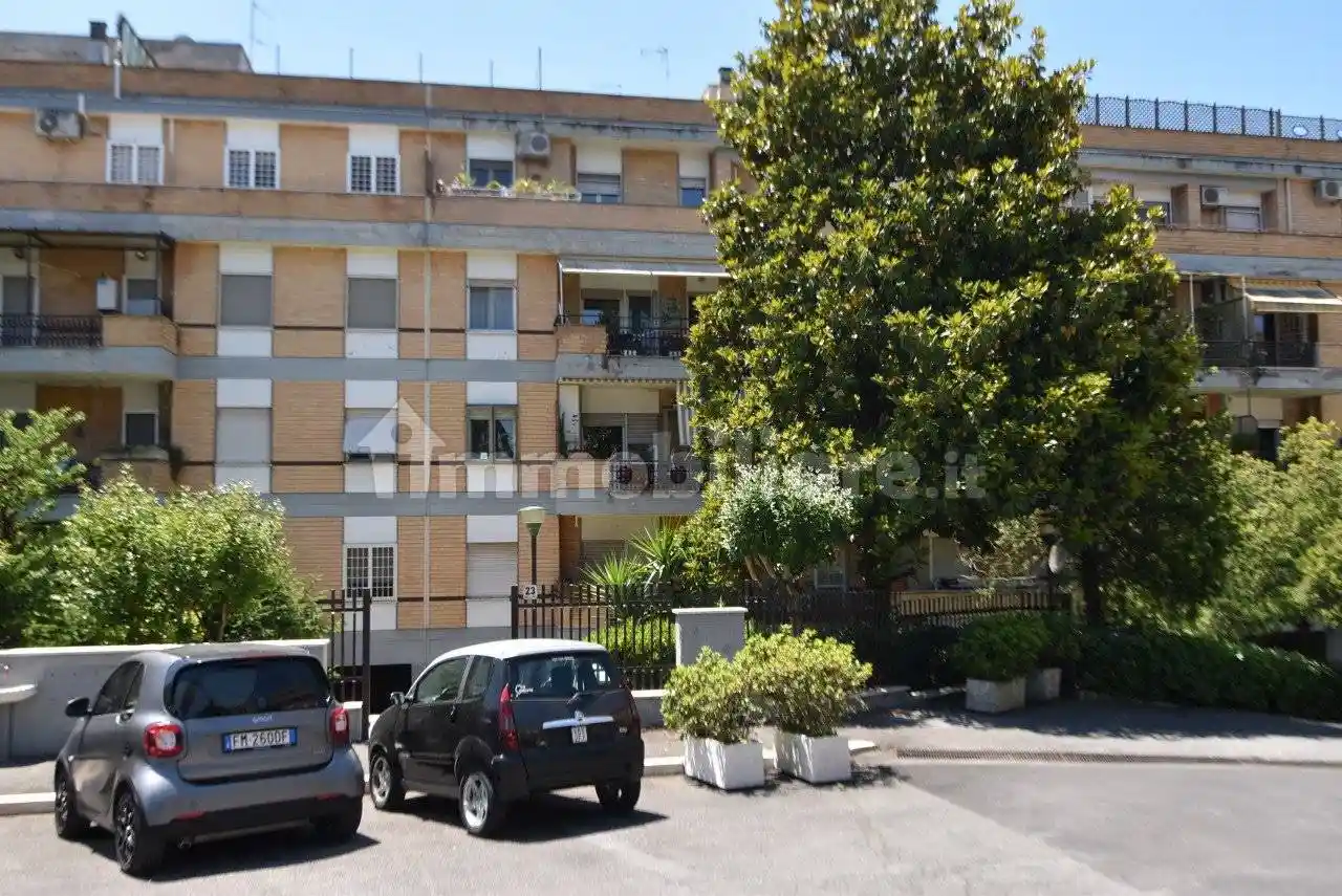 Appartamento in vendita a Roma