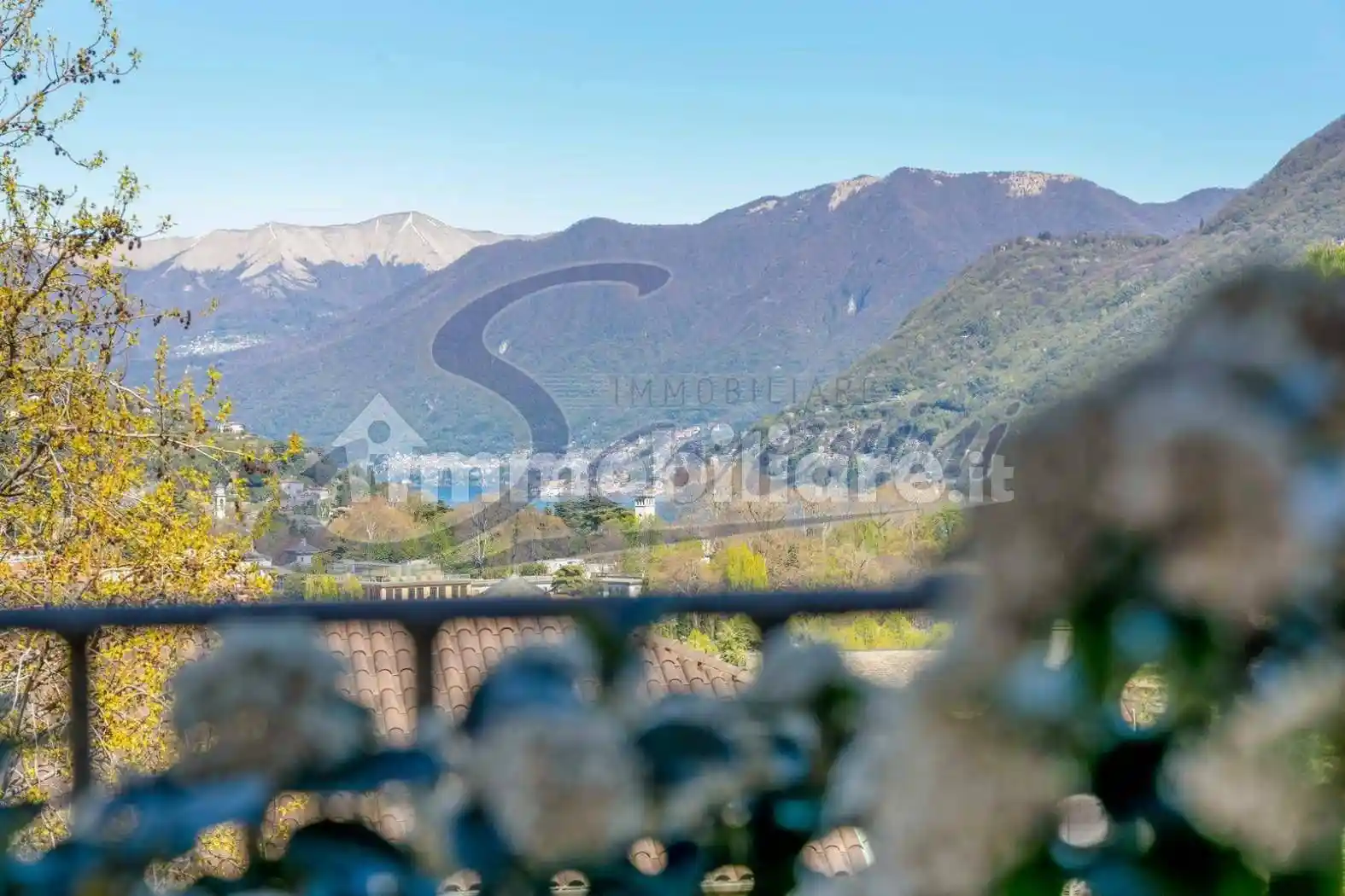 Appartamento in vendita a Como