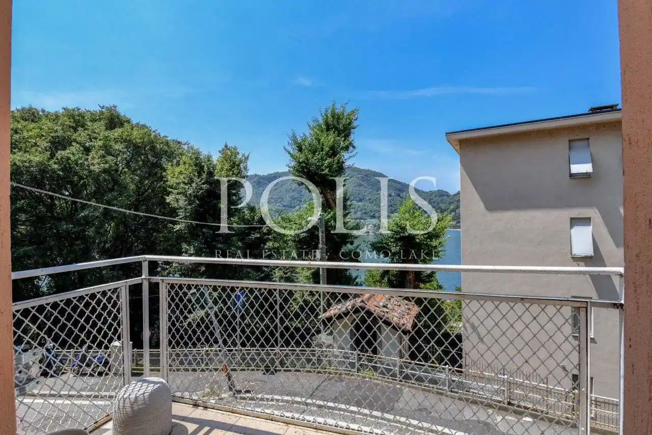 Appartamento in vendita a Como