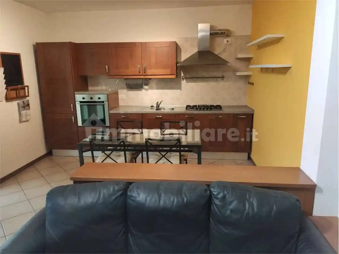 Appartamento in affitto a Veniano