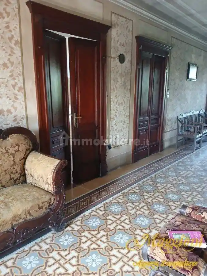 Villa in vendita a Parma