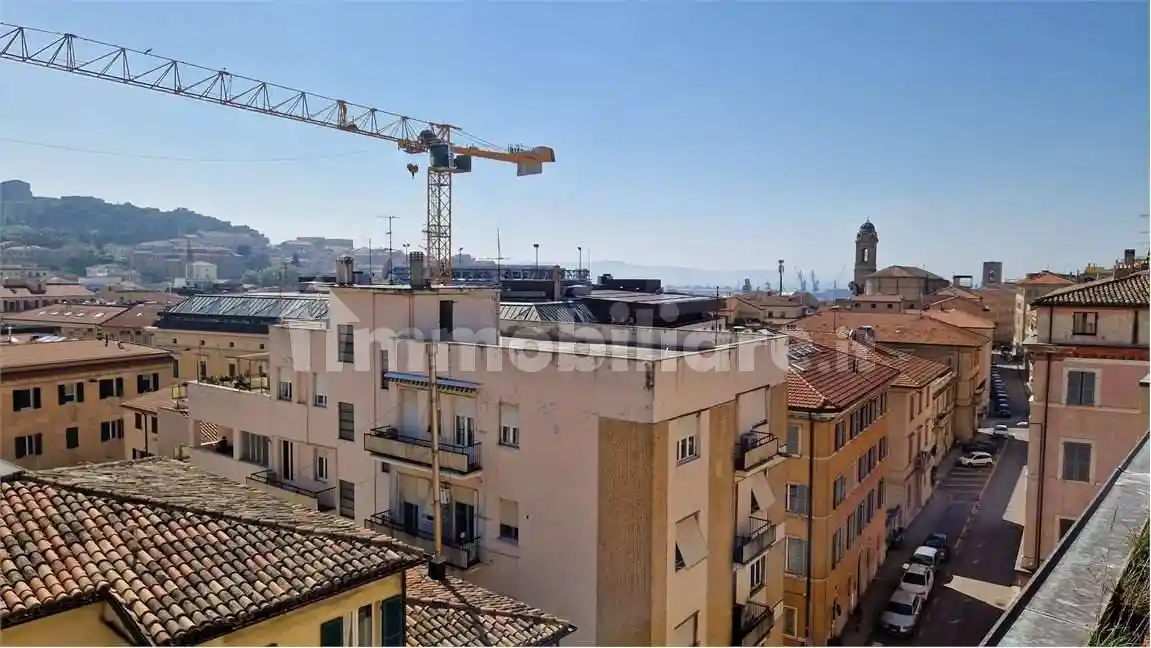 Appartamento in vendita a Ancona