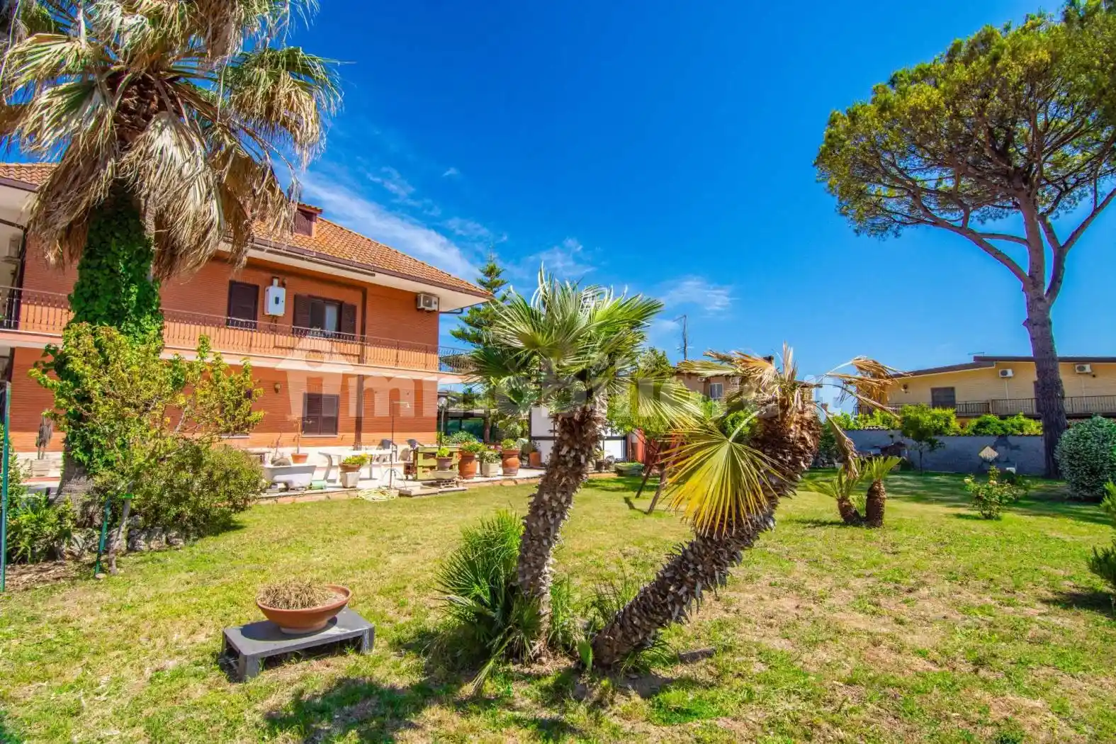 Casa indipendente in vendita a Roma