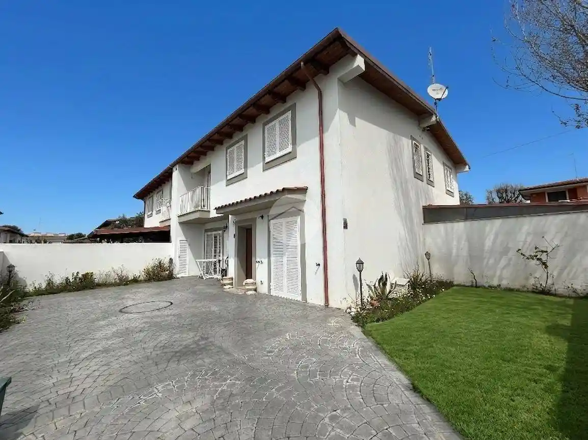 Villa in vendita a Anzio