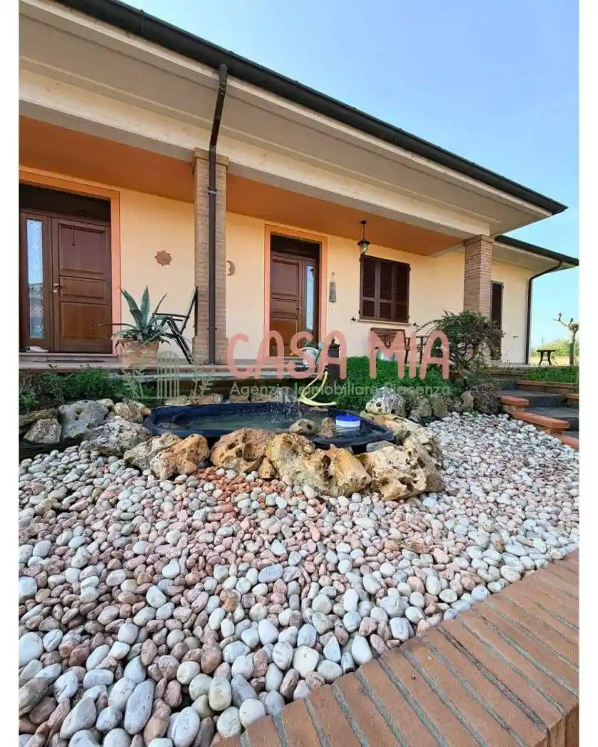 Villa in vendita a Gragnano Trebbiense