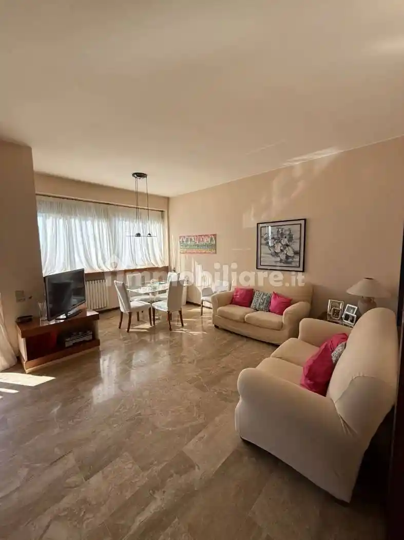 Appartamento in vendita a Opera