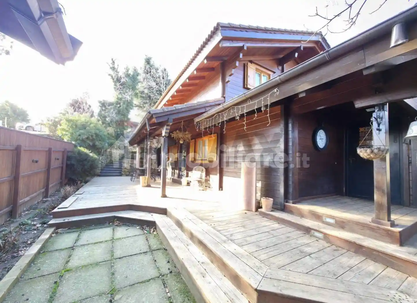 Villa in vendita a Cerisano