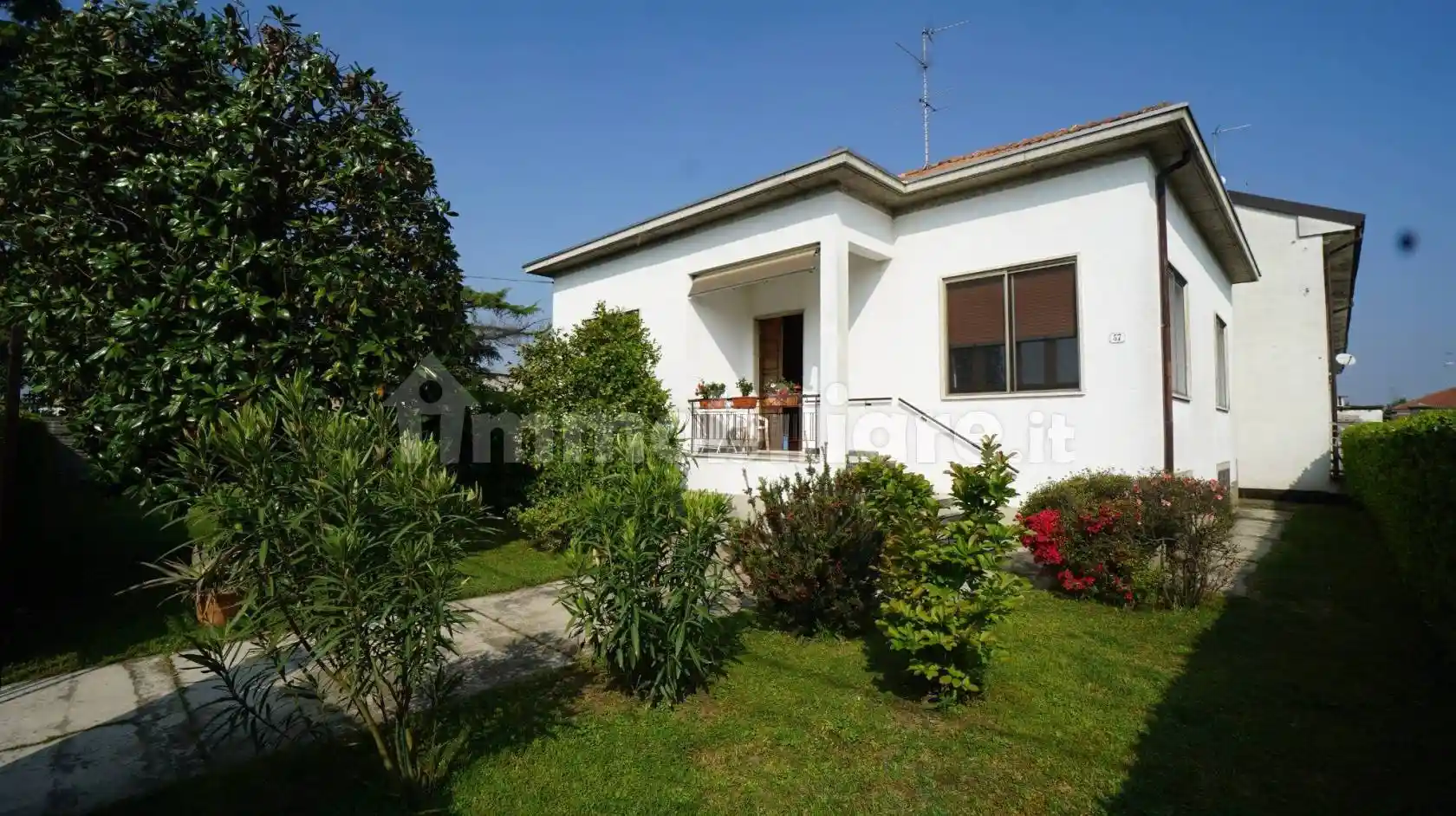 Villa in vendita a Cassolnovo