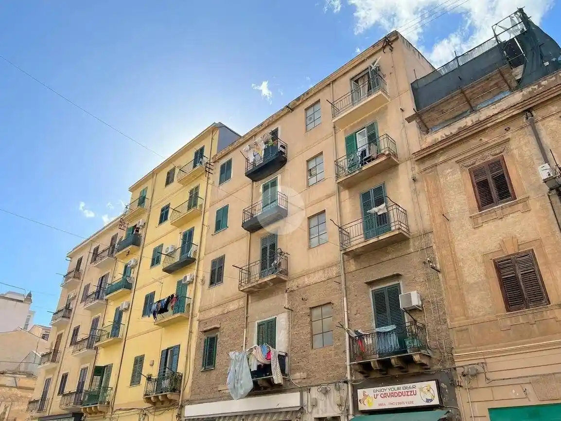 Appartamento in vendita a Palermo