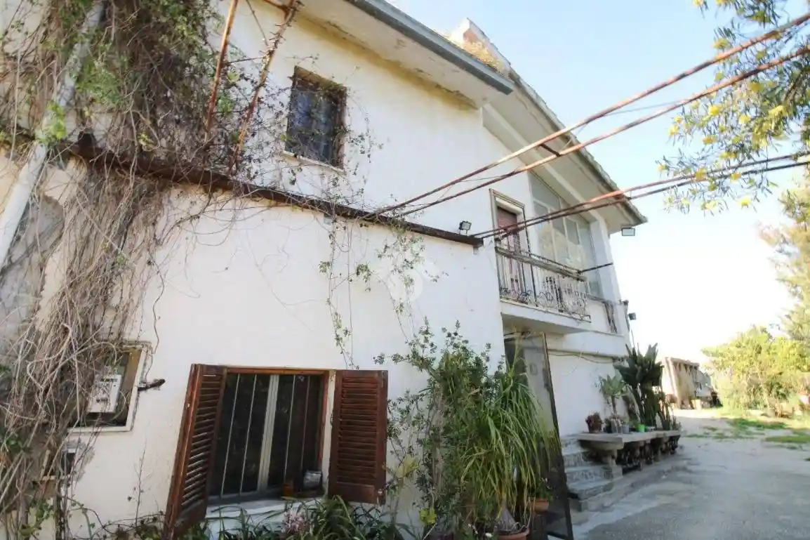 Casa indipendente in vendita a Ortona
