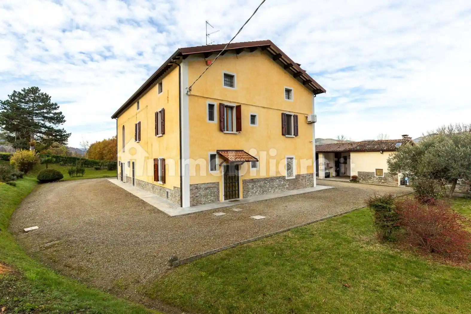 Casa indipendente in vendita a Borgo Tossignano
