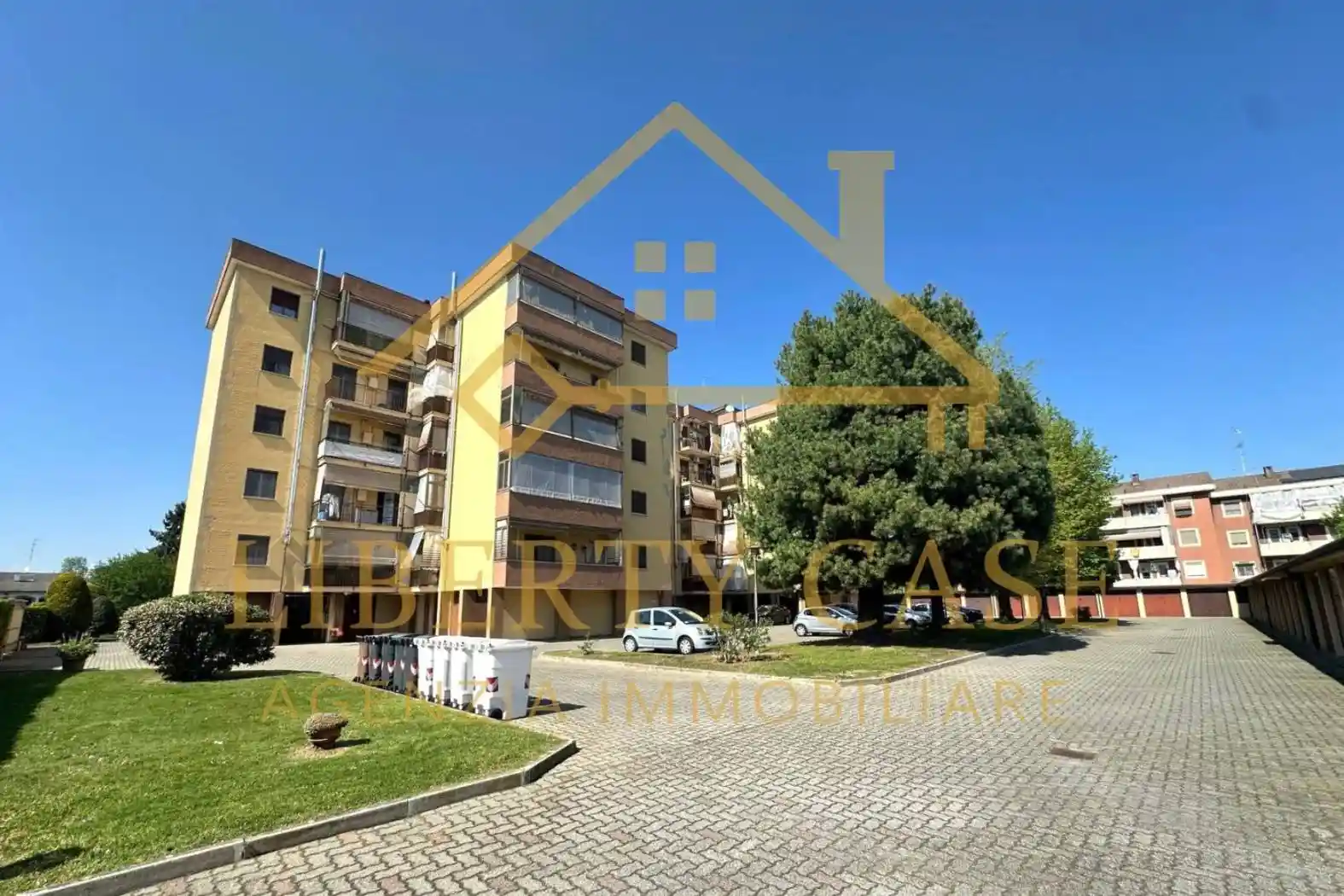Appartamento in vendita a Vercelli