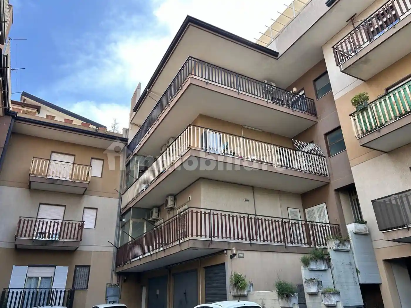 Appartamento in vendita a Aci Catena