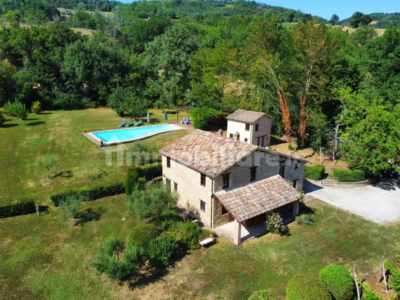 Rustico - Casale in vendita a Gualdo
