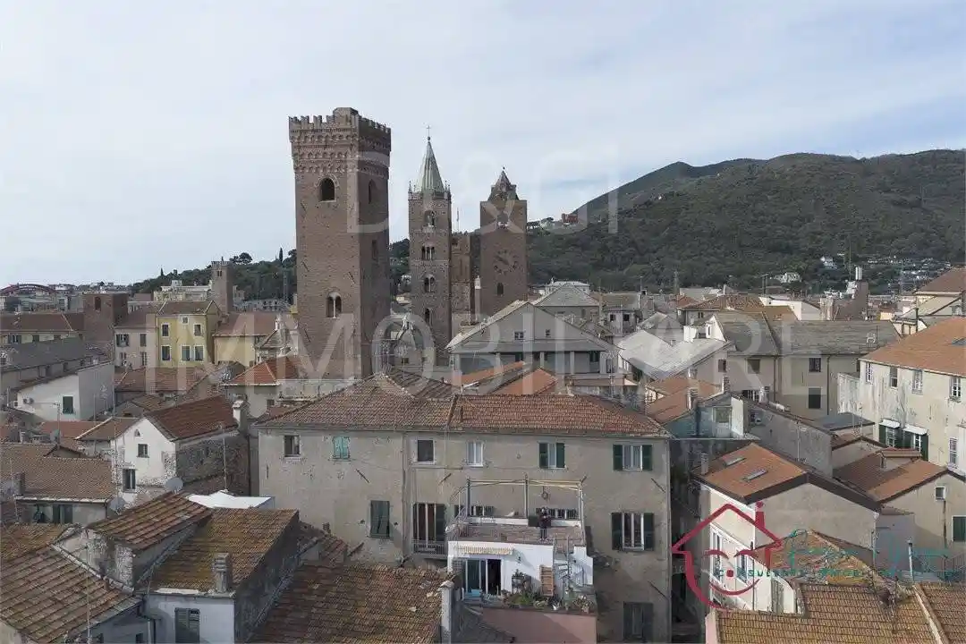 Appartamento in vendita a Albenga
