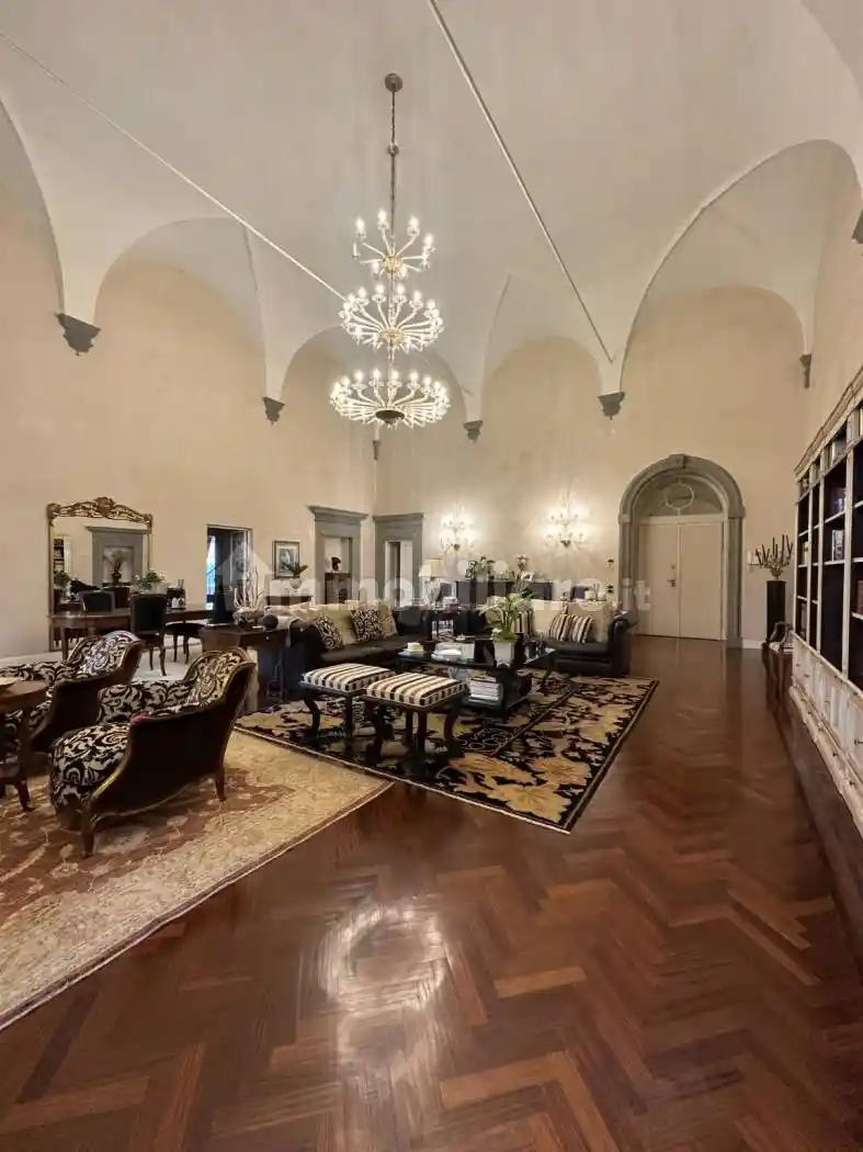 Villa in vendita a Lastra a Signa