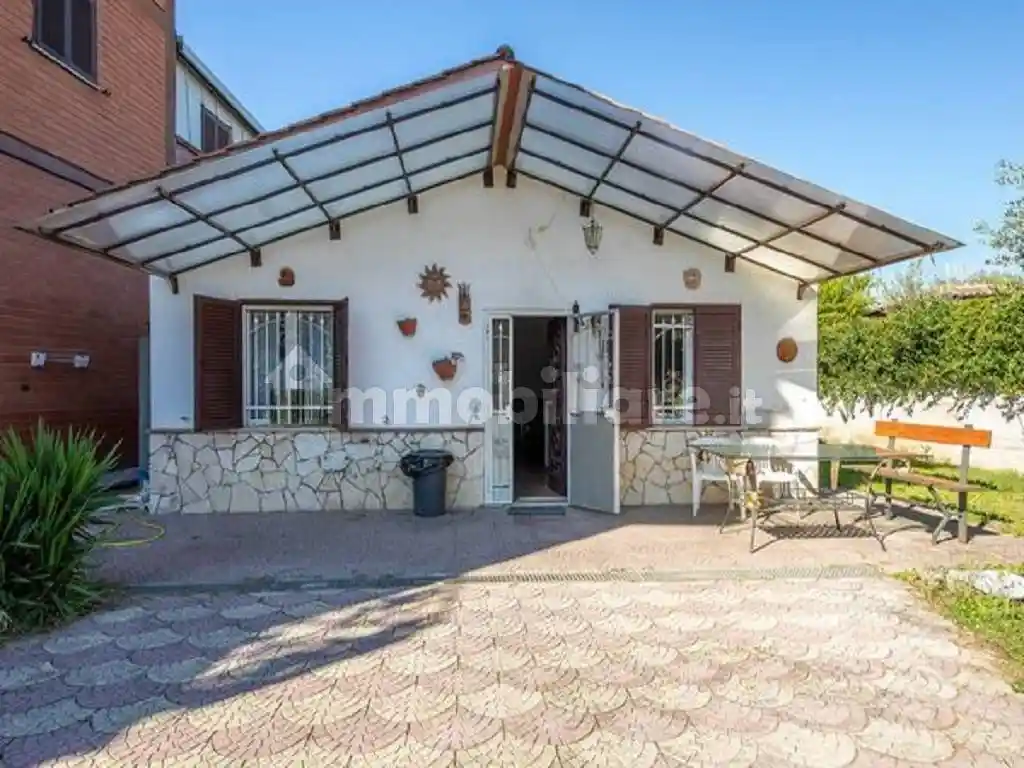 Villa in vendita a Roma