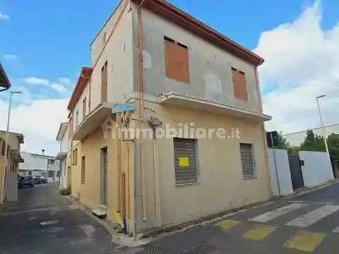 Appartamento in vendita a Musei