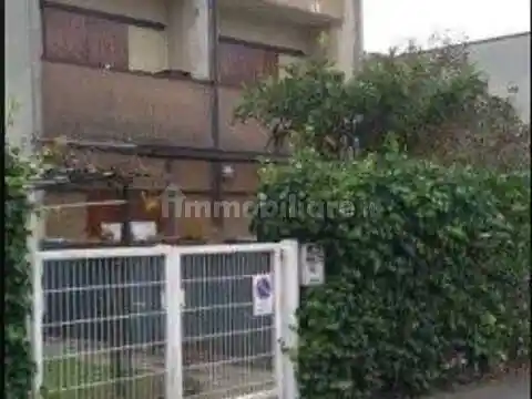 Villa in vendita a Cesate