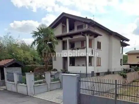 Appartamento in vendita a Dairago