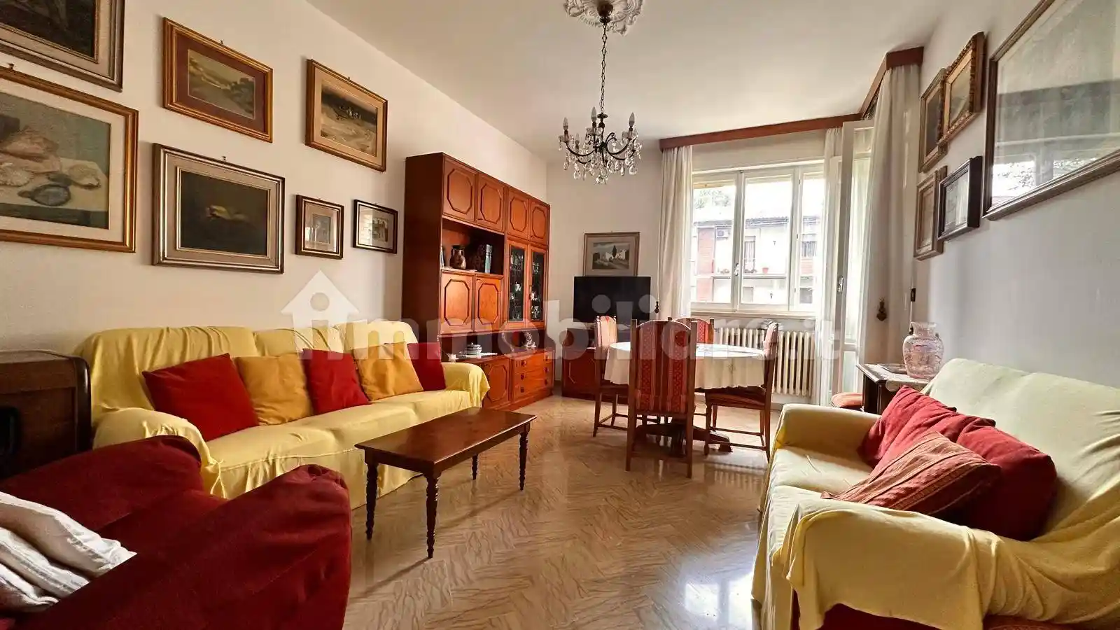 Appartamento in vendita a Forlì