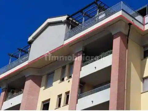 Appartamento in vendita a Vanzago