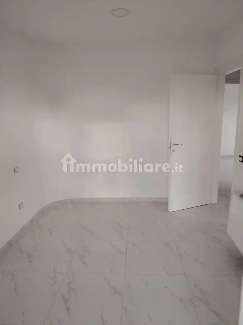 Appartamento in affitto a Elice