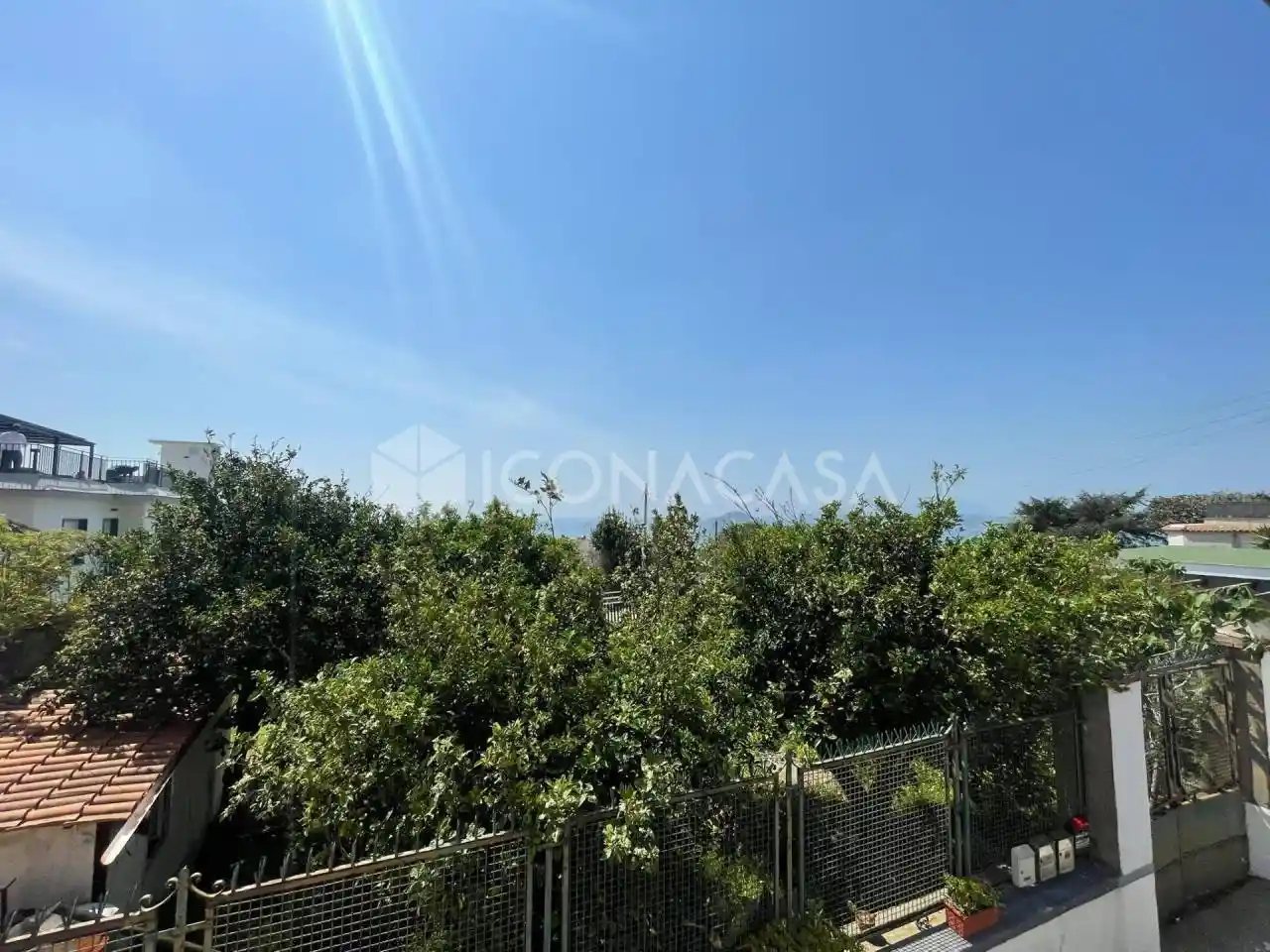 Appartamento in affitto a Pozzuoli