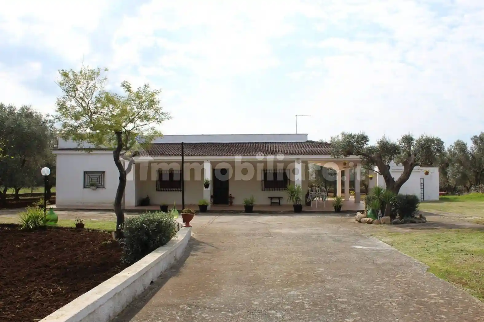 Villa in vendita a Oria