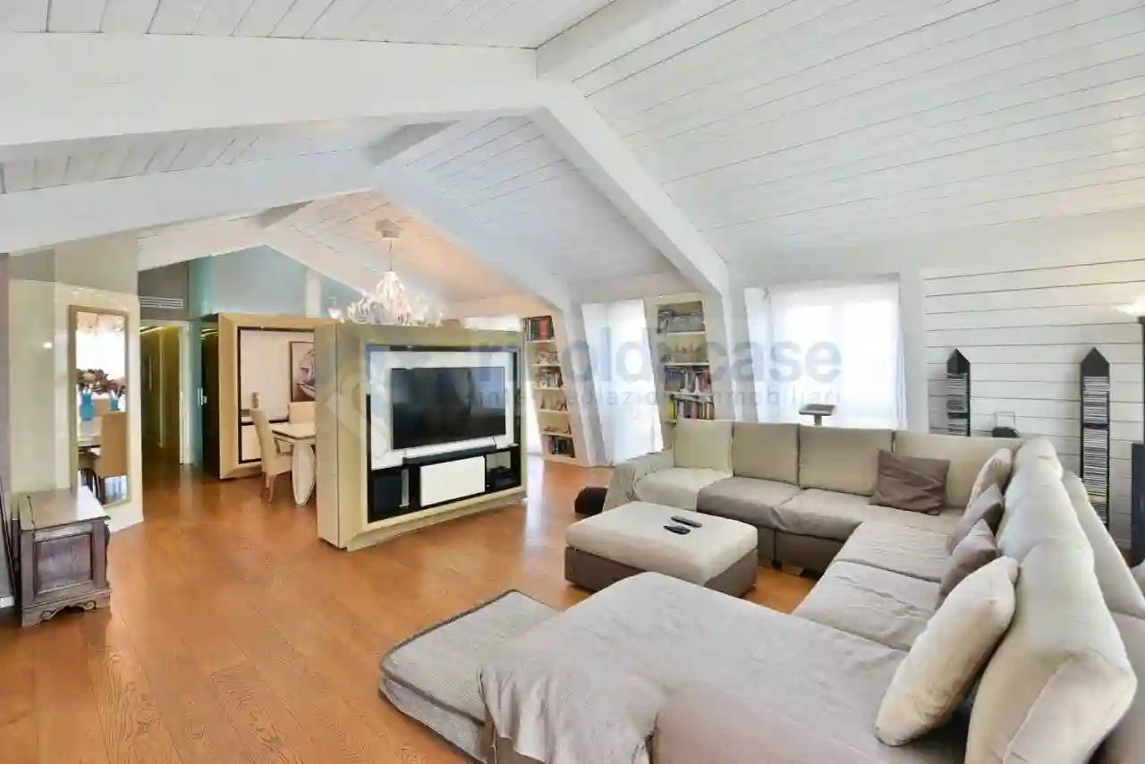 Attico - Mansarda - foto 2