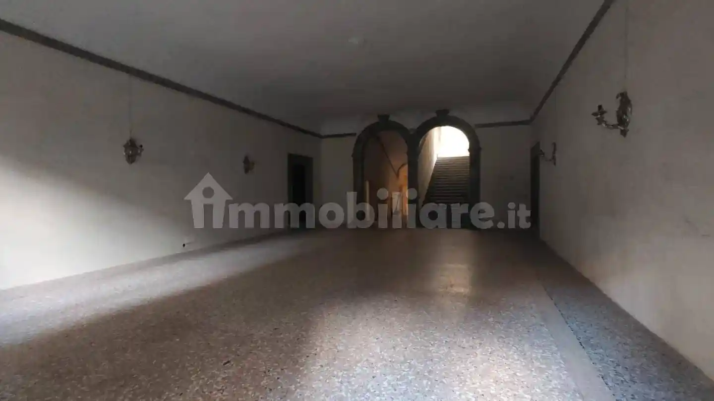 Appartamento in vendita a Lucca