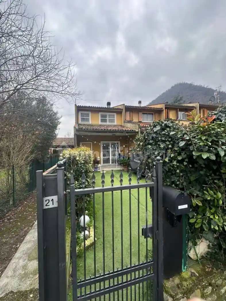 Villetta a schiera in vendita a Marzabotto