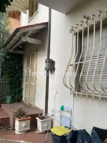 Villa in vendita a Montecatini-Terme