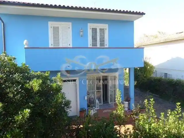 Casa indipendente in vendita a Vecchiano