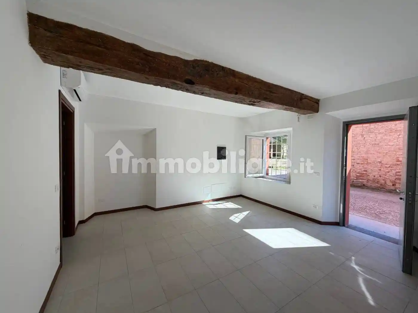 Casa indipendente in affitto a Carpaneto Piacentino