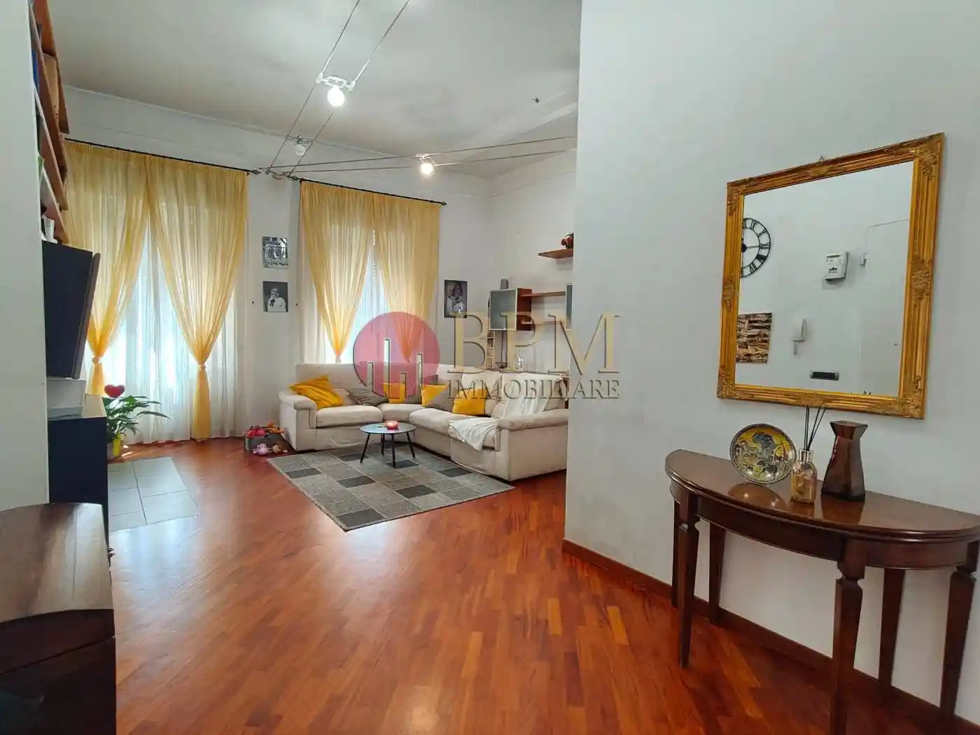 Appartamento in vendita a Livorno