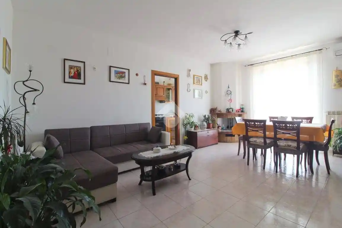 Appartamento in vendita a Mosciano Sant'Angelo