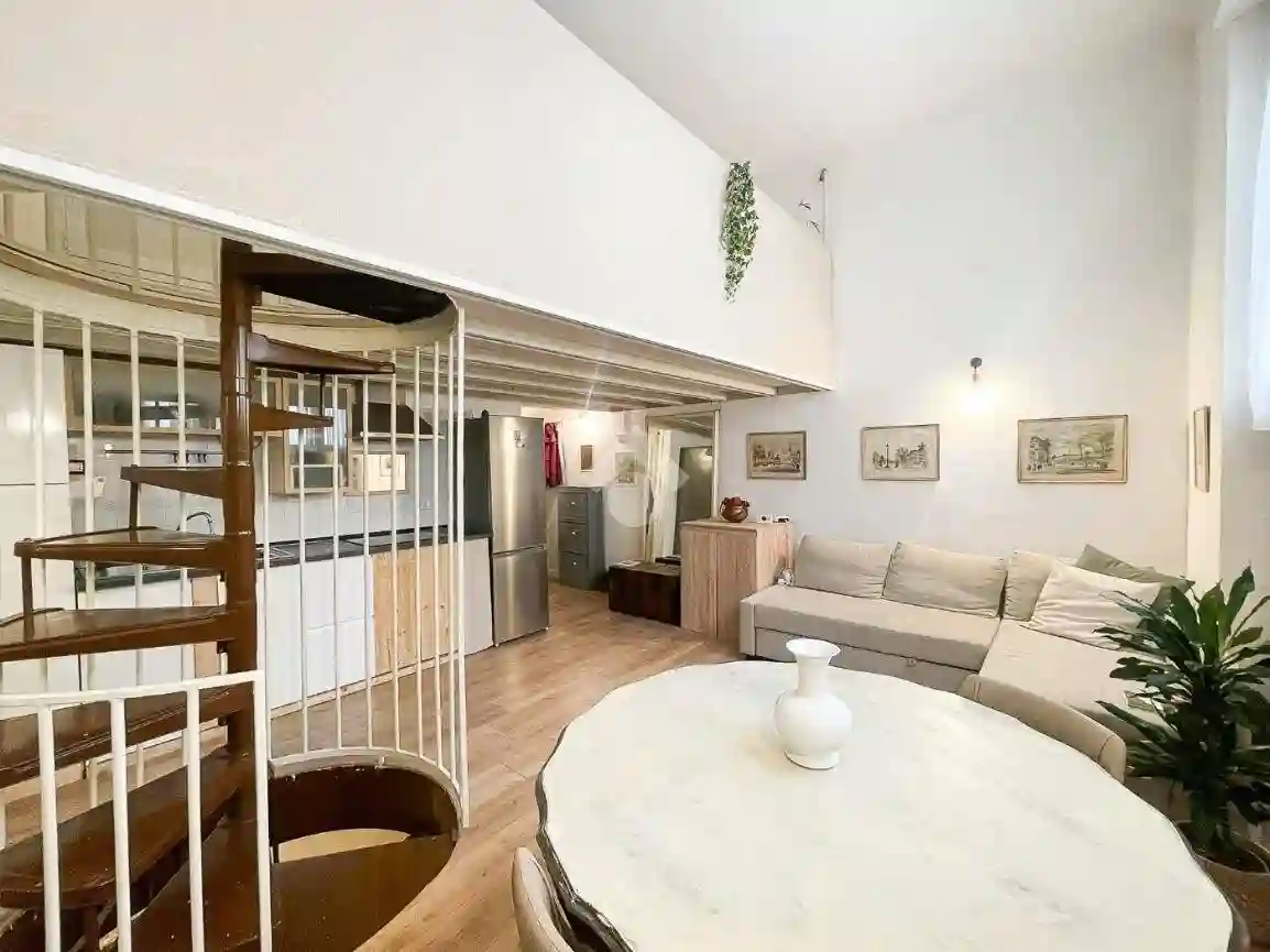 Loft - foto 4