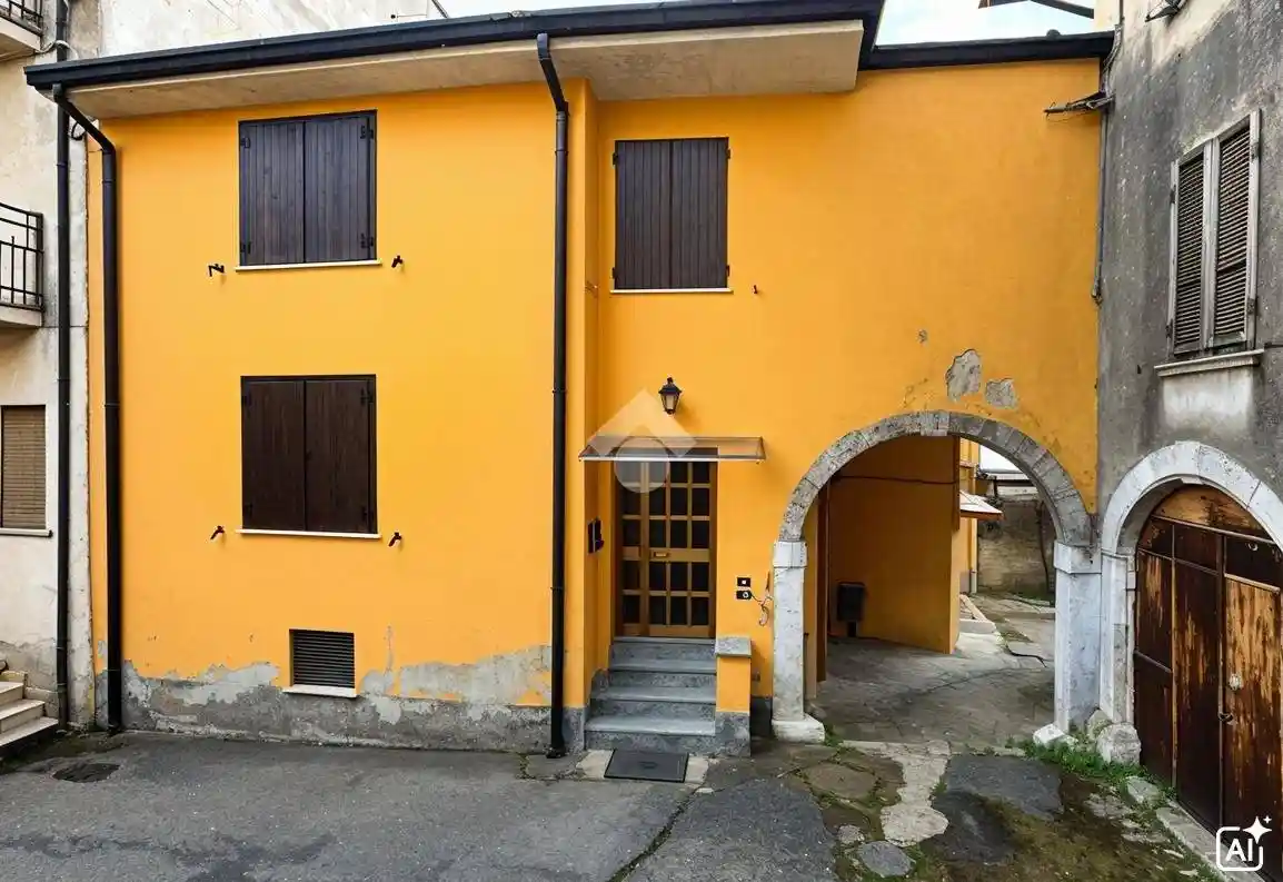 Casa indipendente in vendita a Serle